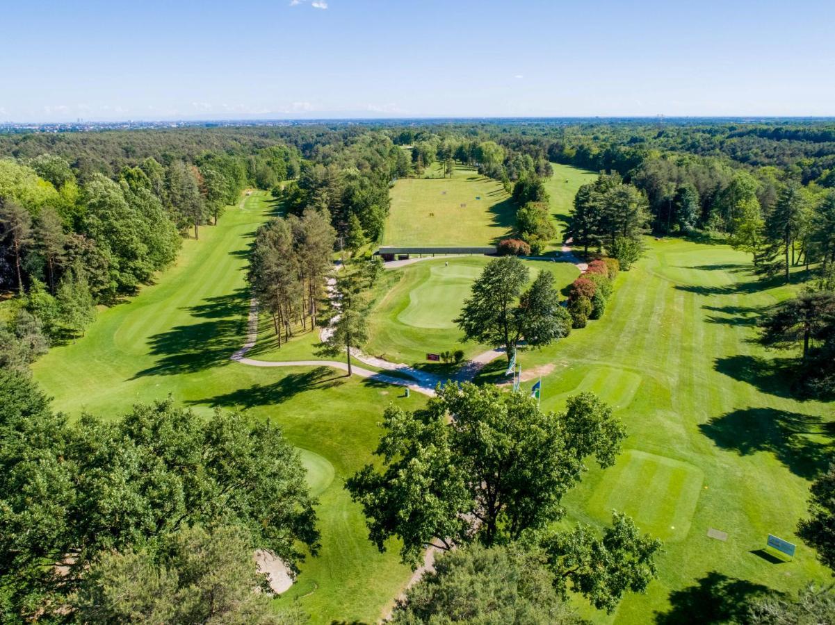 Golf Hotel La Pinetina Appiano Gentile Exterior foto