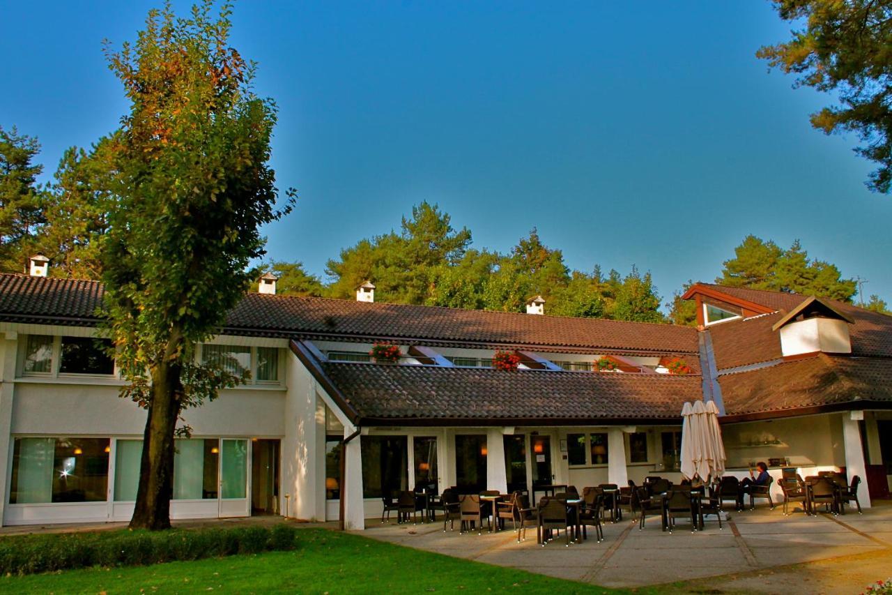 Golf Hotel La Pinetina Appiano Gentile Exterior foto